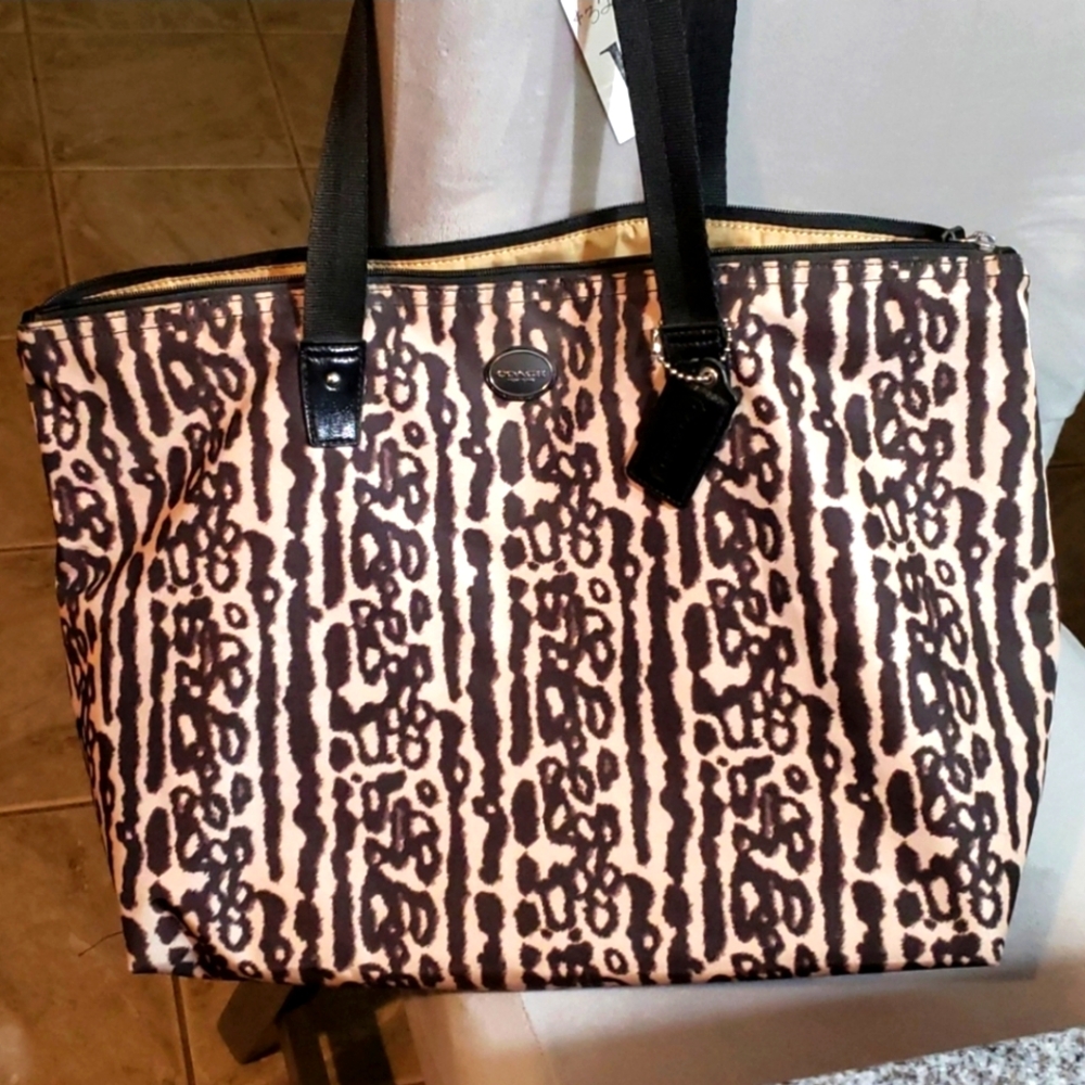COACH Tote Set---Ocelot Travel Tote And Pouch